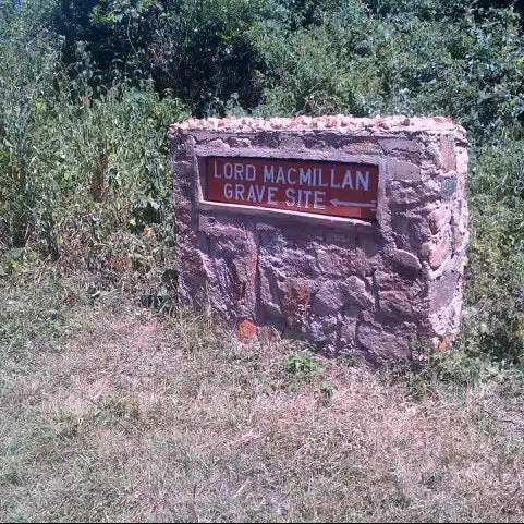 Directional sign to Lord Macmillan’s grave site, located in the historical Ol Donyo Sabuk National Park.