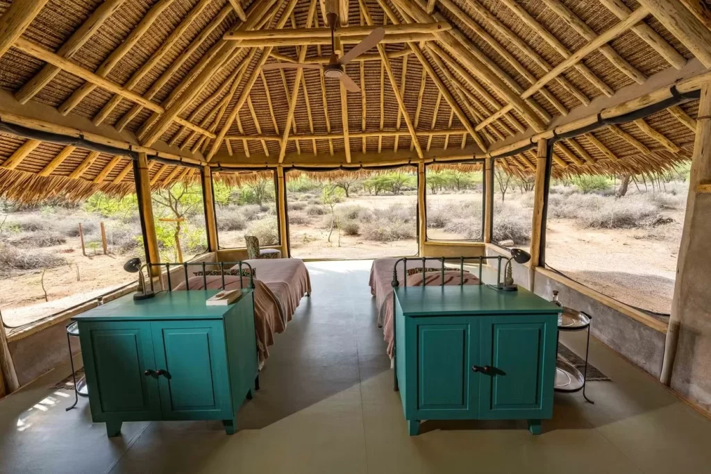accommodation-Koros-camp-lake-turkana
