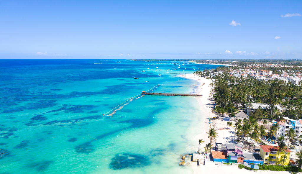 Diani-beach-at-kenyan-coast