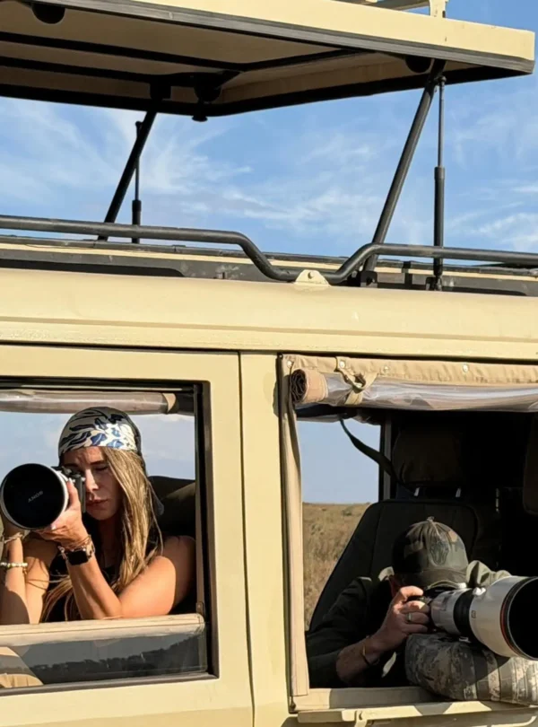 Luxury photography safari experience in the Masai Mara with long lenses
