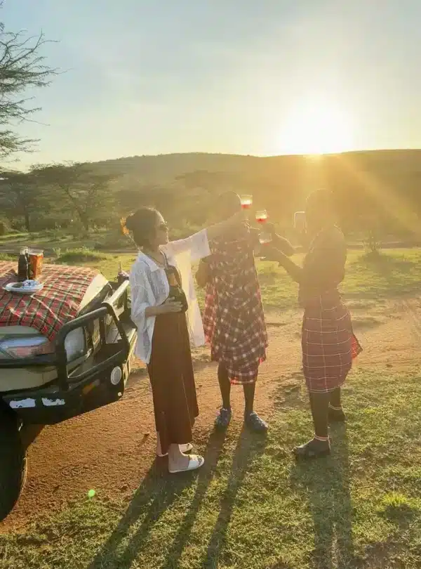 Sundowner on a 2 Day Kenya safari in the Masai Mara near Muthu Keekorok Lodge